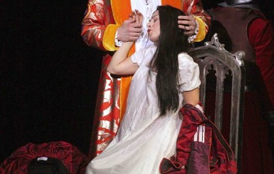 Giacomo Prestia in Anna Bolena - Palermo 2008 - with Polverelli