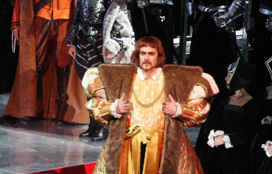 Giacomo Prestia in Anna Bolena - Palermo 2008- splendido costume di Hugo De Ana